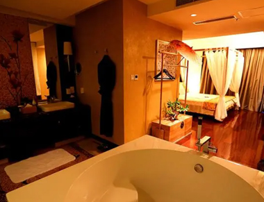 苏州相城养生会所的黄昏恋：当爱情遇上八十岁